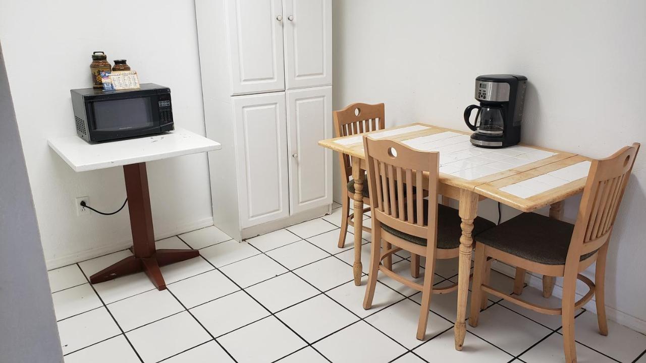 West Texas Inn & Suites Midland Bagian luar foto